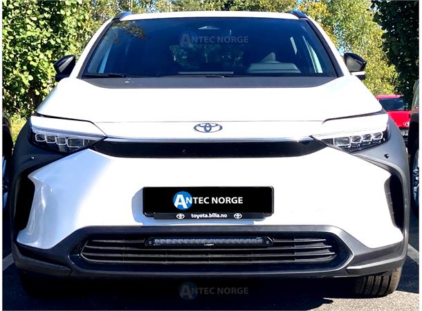 Antec Lazer Grillkit med Linear 18 ELITE Toyota BZ4X