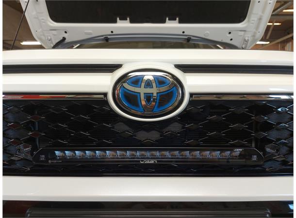 Lazer® Grillkit med Linear 18 ELITE Til Toyota  RAV4 Plug-in hybrid