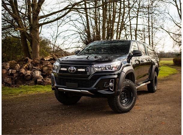 Lazer® Grillkit med ST4 Evolution Til Toyota Hilux Invicible-X 2017