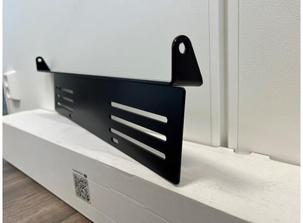 Skiltbrakett side mount til BRT Slimline Rustfri sort pulverlakkert.