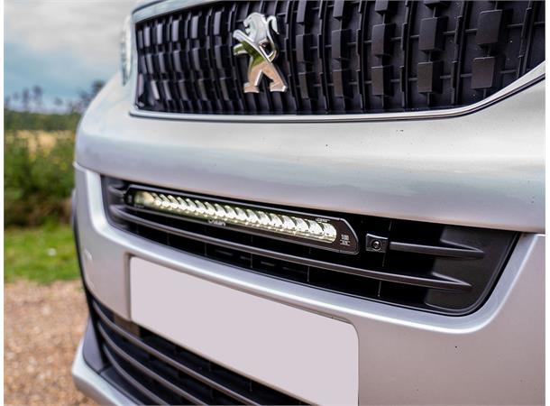 Lazer® Grillkit med Linear 18 ELITE til Expert / Jumpy / Vivaro 2016-2021