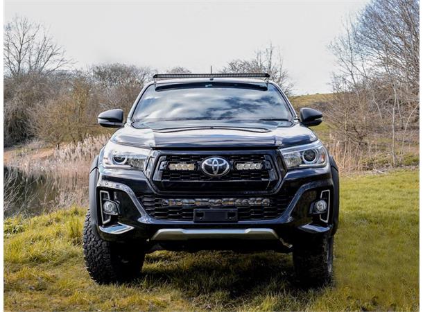 Lazer® Roof Kit med Lazer Linear 42 Til Toyota Hilux 15+ uten rails