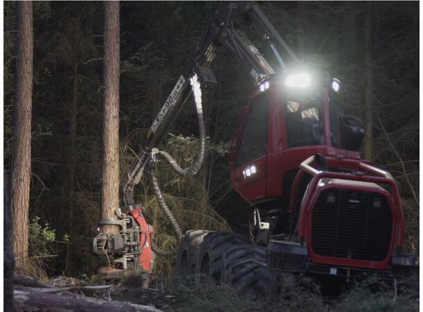 Lazer® Utility 80 110x110mm. 8820 Lumen. 