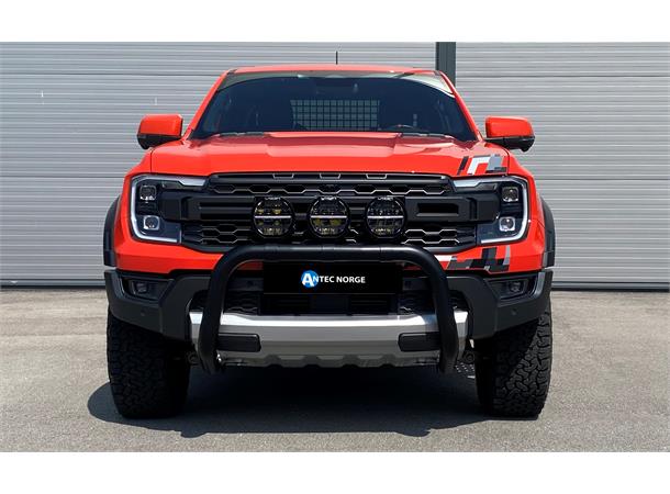Frontbøyle med 3 Lazer Sentinel 7 ELITE Ford Ranger Raptor 2023+