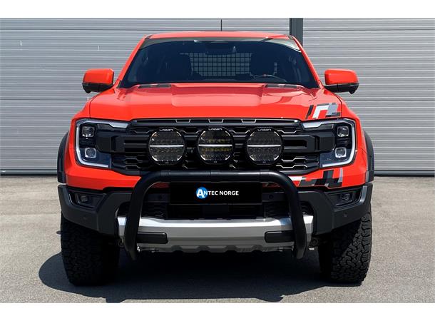 Frontbøyle med 3 Lazer Sentinel 9 ELITE Ford Ranger Raptor 2023+