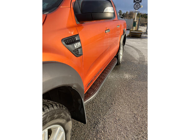 Turtle Alyans Stigtrinn Sort Ford Ranger  2011-2022  4 dr