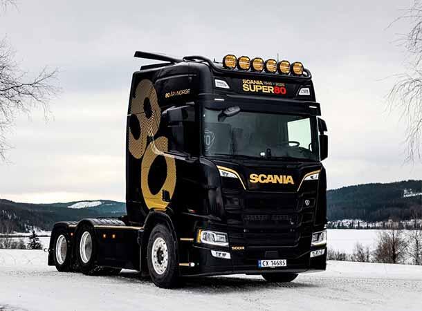 Lazer Sentinel 9 Elite PL2 DT-4 SCANIA SUPER 80.  DT-4 Sort. 