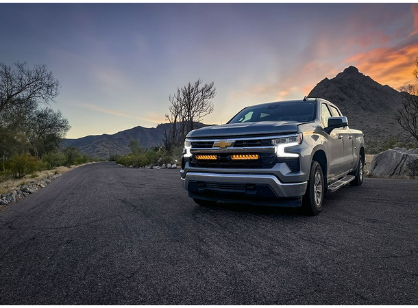 Lazer® Grillkit med Triple-R 1000  ELITE Chevrolet Silverado 1500 LT (2022-2024) 