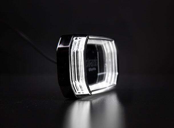 For9t Scale Markeringslys Hvit. L:116,5 D:54 H:22mm 