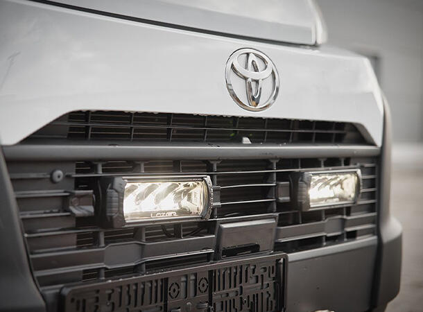 Grillkit - Triple-R 750 Beacon kraftige lamper med integrert varsellys