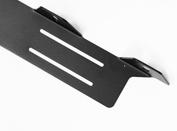 Skiltbrakett Rustfri Til fire 7" lamper. Sortlakkert. 