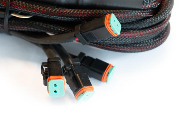 VP kabelsett Heavy Duty 4 x DT-2. 3m. 80A. 600W.