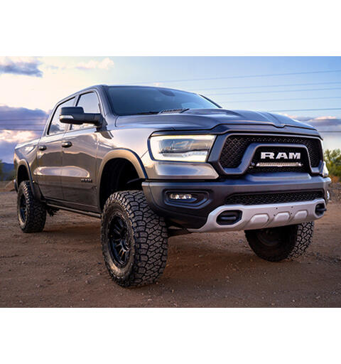Lazer® Grillkit med Linear 18 Elite Ram Rebel 2019-2024