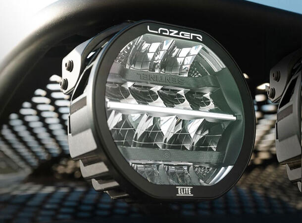 Lazer® Sentinel 7 ELITE Omvendt feste Sort. Med Parklys. 10248  Lumen. 