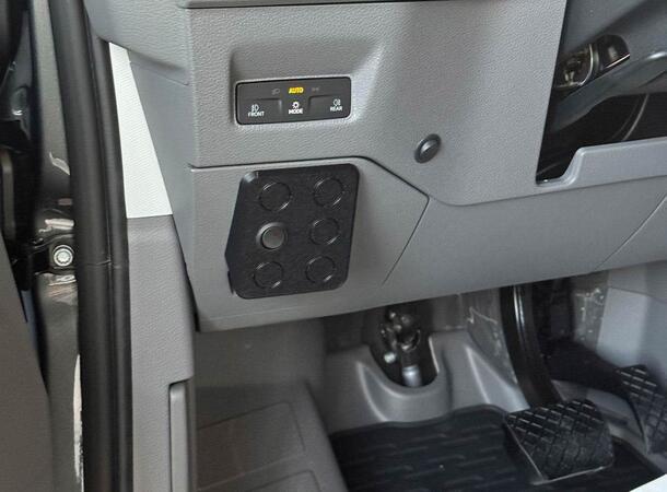 3D Bryterpanel Universal Grunnpakke - VW Crafter 