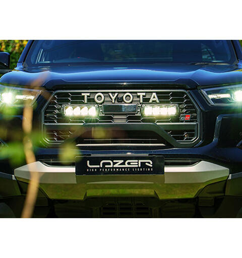 Lazer® Grillkit med Triple-R 750 Beacon Hilux GR Sport II 2025+ med Canny Canbus
