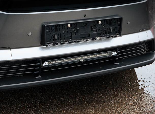 Grillkit med Linear 18 ELITE+ Toyota BZ4X - XBB Canbus 2025- 