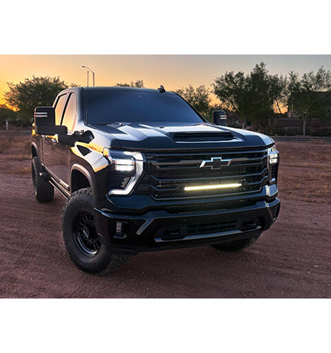 Lazer® Grillkit med Linear 24 Elite Til Chevrolet Silverado 2500/3500