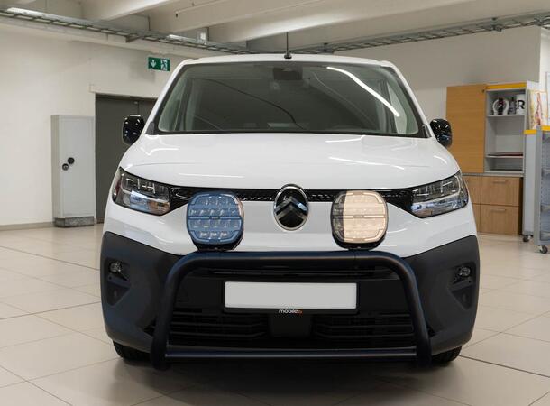 XG9 lyspakke med frontbøyle Til Fiat Doblo 2024- 