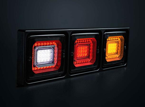 Strands FOR9T Illusion Baklampe 2 Funksjoner. Ryggelys/Tåkelys. 10-40V 