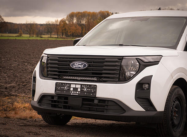 Grillkit med Linear18 Elite Transit Courier 2023- 