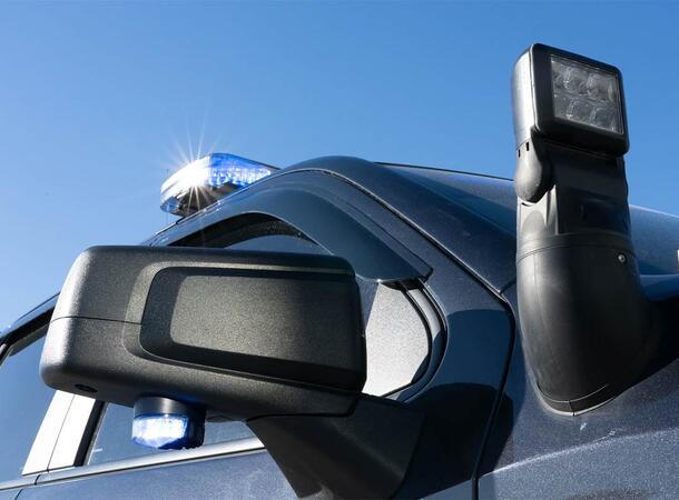 Whelen® Arges Remote Spotlight 12V Spot og Flood. 360° rotasjon. 180° Tilt. 