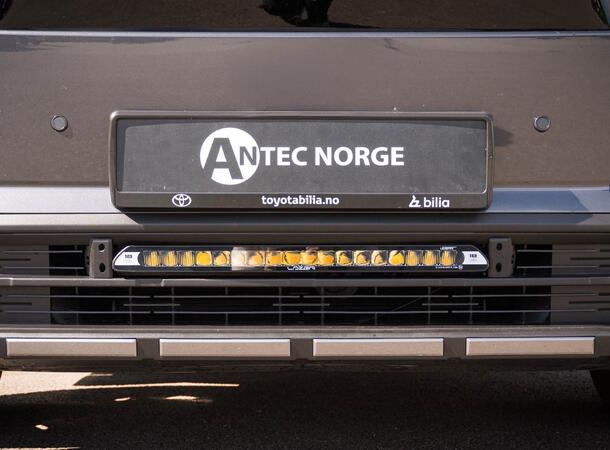 Grillkit med Linear 18 ELITE+ Canny Canbus - Toyota BZ4X Touring 2026- 