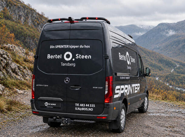 Antec® Sort Takbøylepakke med lys Til MB Sprinter 2018- 