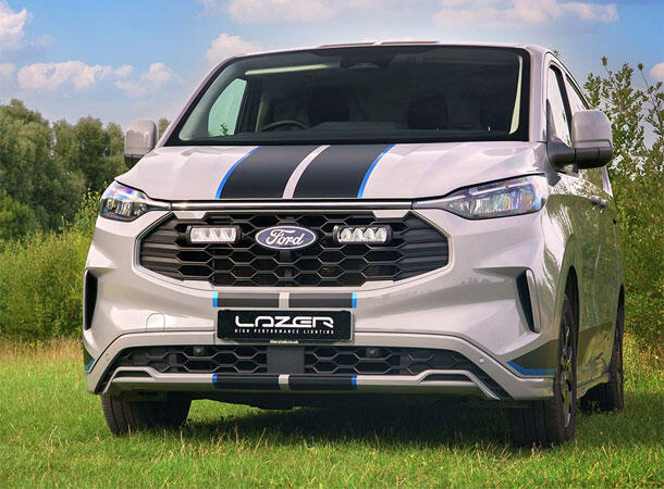 Lazer® Grillkit med Triple-R 750 ELITE Adaptiv LED - Ford Custom Sport 2024+ 