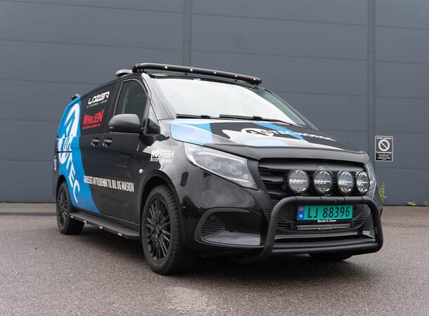 Antec® Sort Takbøylepakke med lys Til MB Vito 2014- 