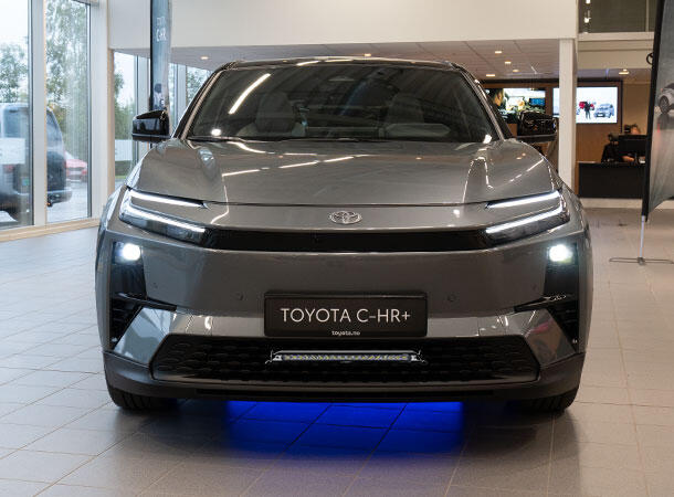 Grillkit med Lazer Linear 18 ELITE+ Toyota C-HR+ 2025- Uten Canbus 