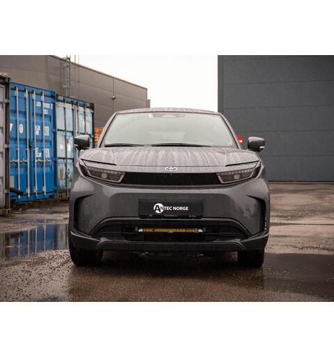 Grillkit med Lazer Linear 18 ELITE+ Matrix Canbus Toyota Urban Cruiser 2025-