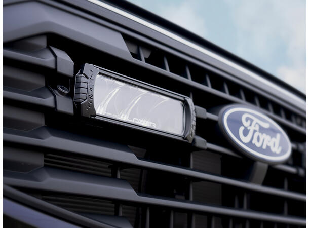 Lazer® Grillkit med Triple-R 750 ELITE Adaptiv LED - Ford Transit Custom 2024+ 