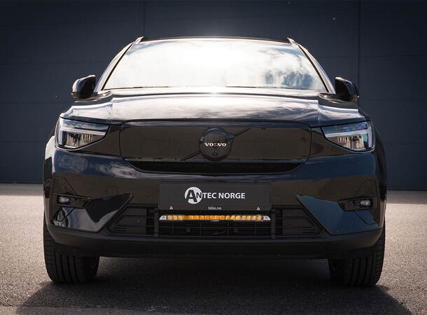 Grillkit med Lazer Linear 18 ELITE+ Til Volvo EX40 2024- med Modernum Canbus 