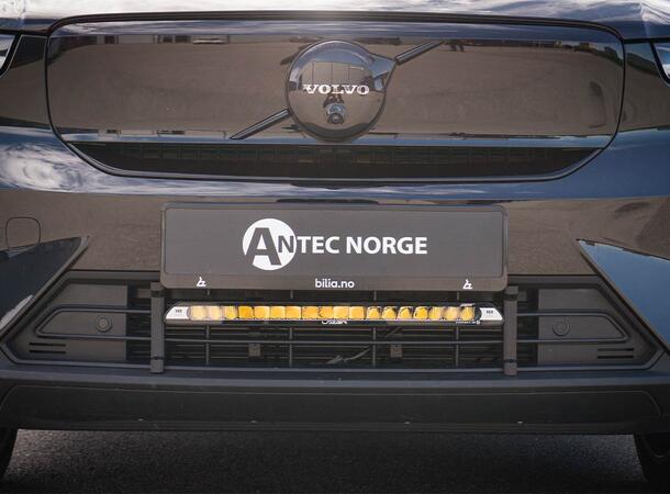Grillkit med Lazer Linear 18 ELITE+ Til Volvo EX40 2024- med Modernum Canbus 