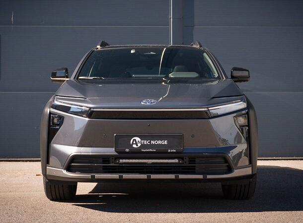Grillkit med Linear 18 ELITE Canny Canbus - Toyota BZ4X Touring 2026- 