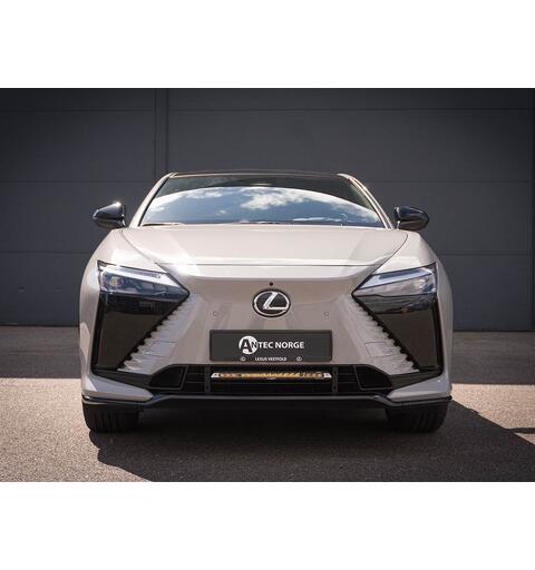 Grillkit med Linear 18 ELITE+ Med XBB. Lexus RZ 550e 2025-