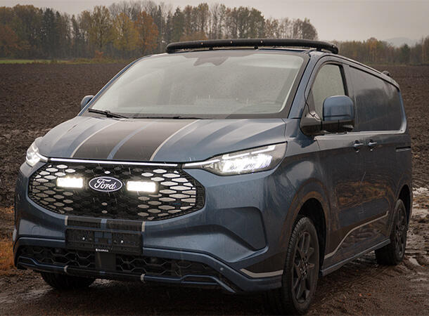 Lazer® Grillkit med Triple-R 750 Beacon Adaptiv LED-Ford E-Transit Custom 2023+ 